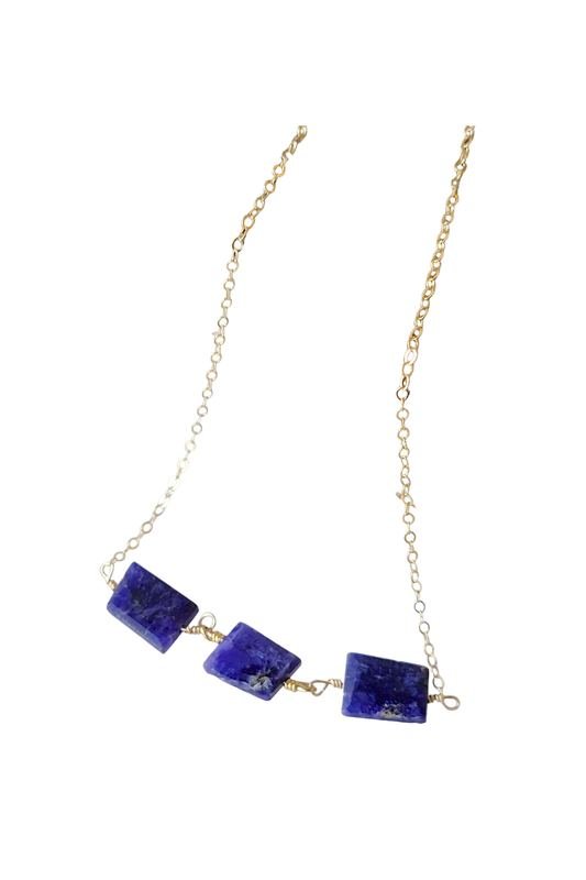 Baker Beach 3 Stone Necklace